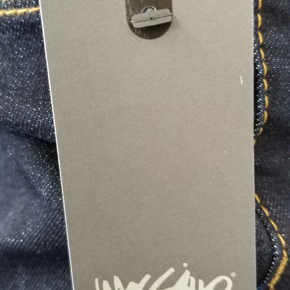 NWT Dark Wash Low Rise Bootcut Jeans - Picture 7 of 7